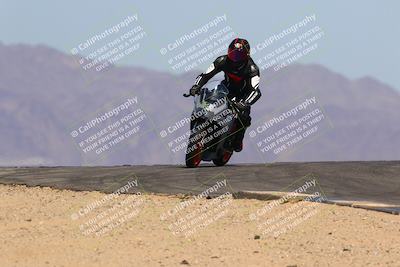 media/Apr-15-2022-Apex Assassins (Fri) [[9fb2e50610]]/Trackday Level 2/Session 2/Turns 9 and 10 Set 1/